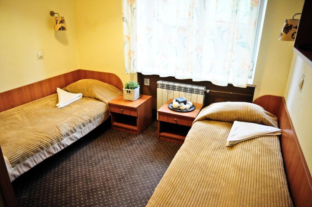 Osrodek Uslug Hotelarskich Kinga Wieliczka Room photo